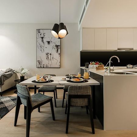 Отель Ascott Star Klcc Куала-Лумпур Экстерьер фото The kitchen and dining area of a typical apartment