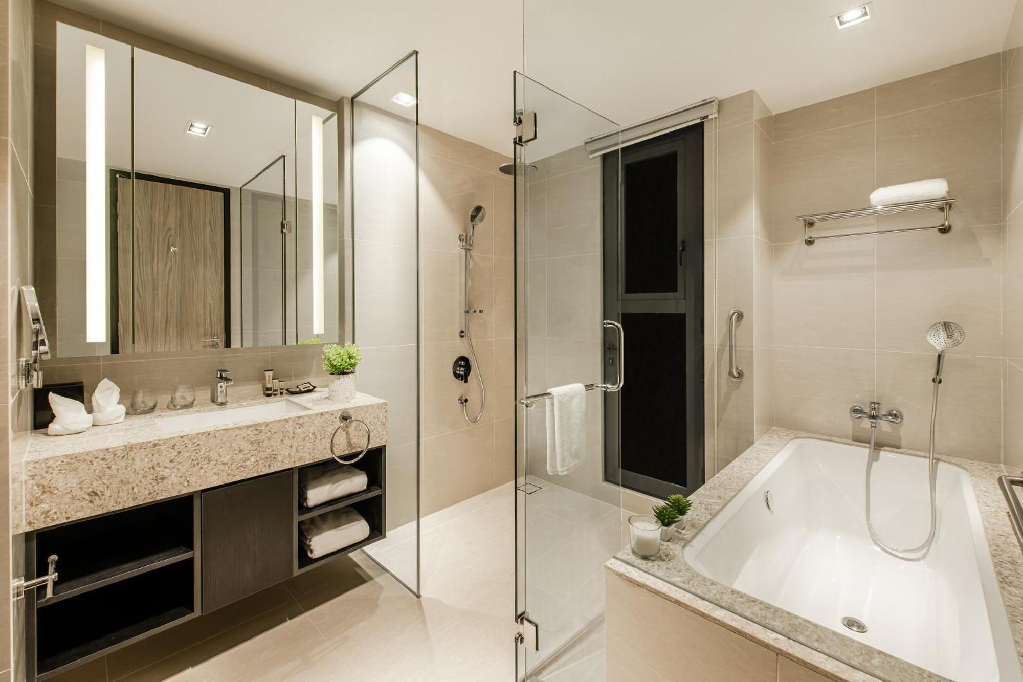 Отель Ascott Star Klcc Куала-Лумпур Экстерьер фото A bathroom in a hotel