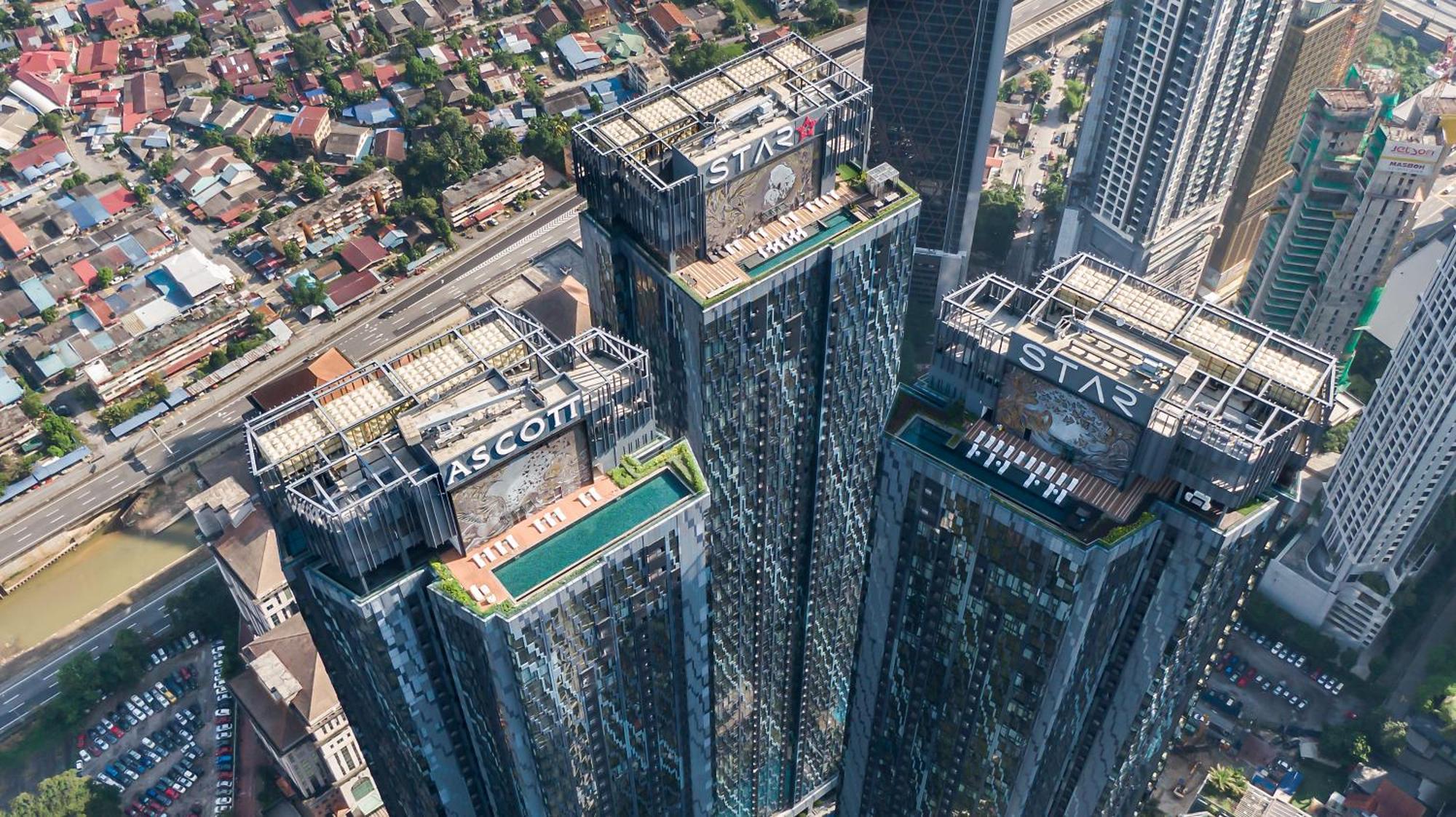 Отель Ascott Star Klcc Куала-Лумпур Экстерьер фото Aerial view of the complex